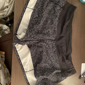 LULULEMON SPEED UP SHORTS